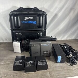 Zenith VM6200 VCR Camcorder w/ Hard Case FOR PARTS OR NOT WORKING Eats Tapes